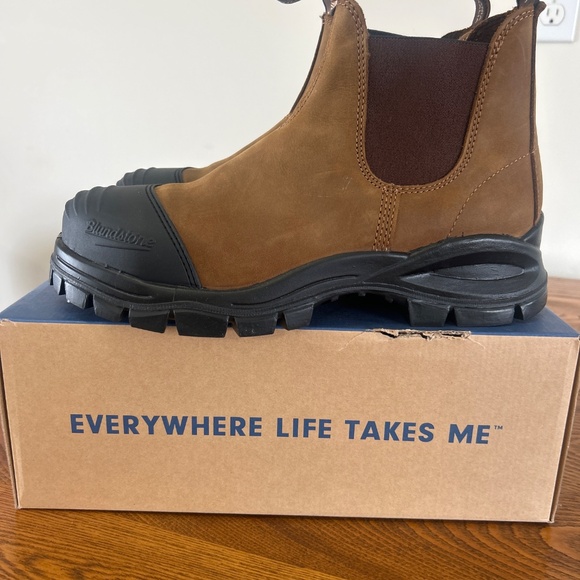 Blundstones